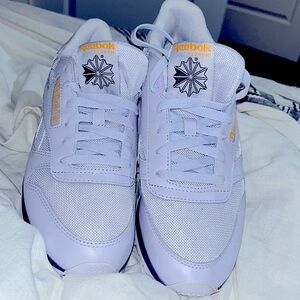 Reebok Women's Classic Leather Sneakers in Lilac Frost/Gold/Orchid size 8